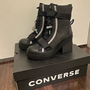 Converse GR 82 Limited Edition boots in Black w/Mint Details